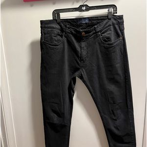 Men’s Zara pants